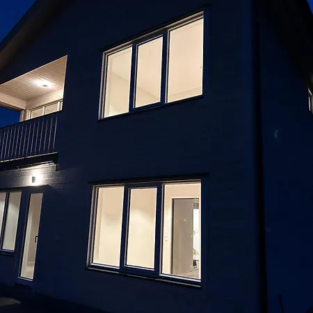 Senator With 3 Bedrooms Near Oslo Airport
