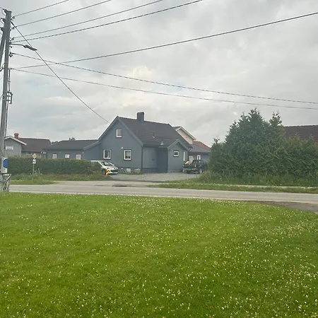 Leilighet Senator With 3 Bedrooms Near Oslo Airport